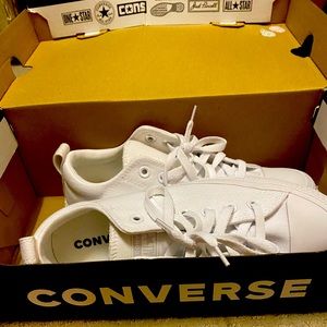 White converse (women’s)